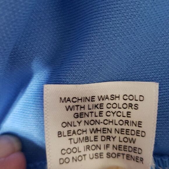 Lady Hagen. NWT. Blue, 4 Button Shirt; Short Sleeve; Point Collar. SZ XL - Picture 14 of 15